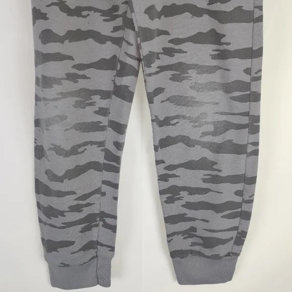 Hanes Camo Sporty Attire Outfit Size S/M | School Kidcore Fall Loungewear Casual - Picture 6 of 9